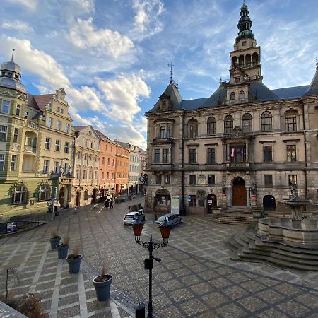 Apartament Przy Ratuszu Kłodzko Esterno foto
