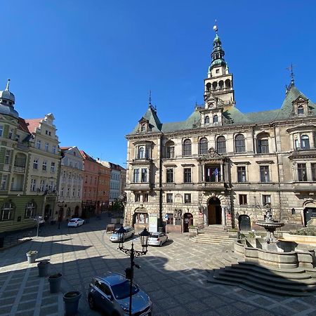 Apartament Przy Ratuszu Kłodzko Esterno foto