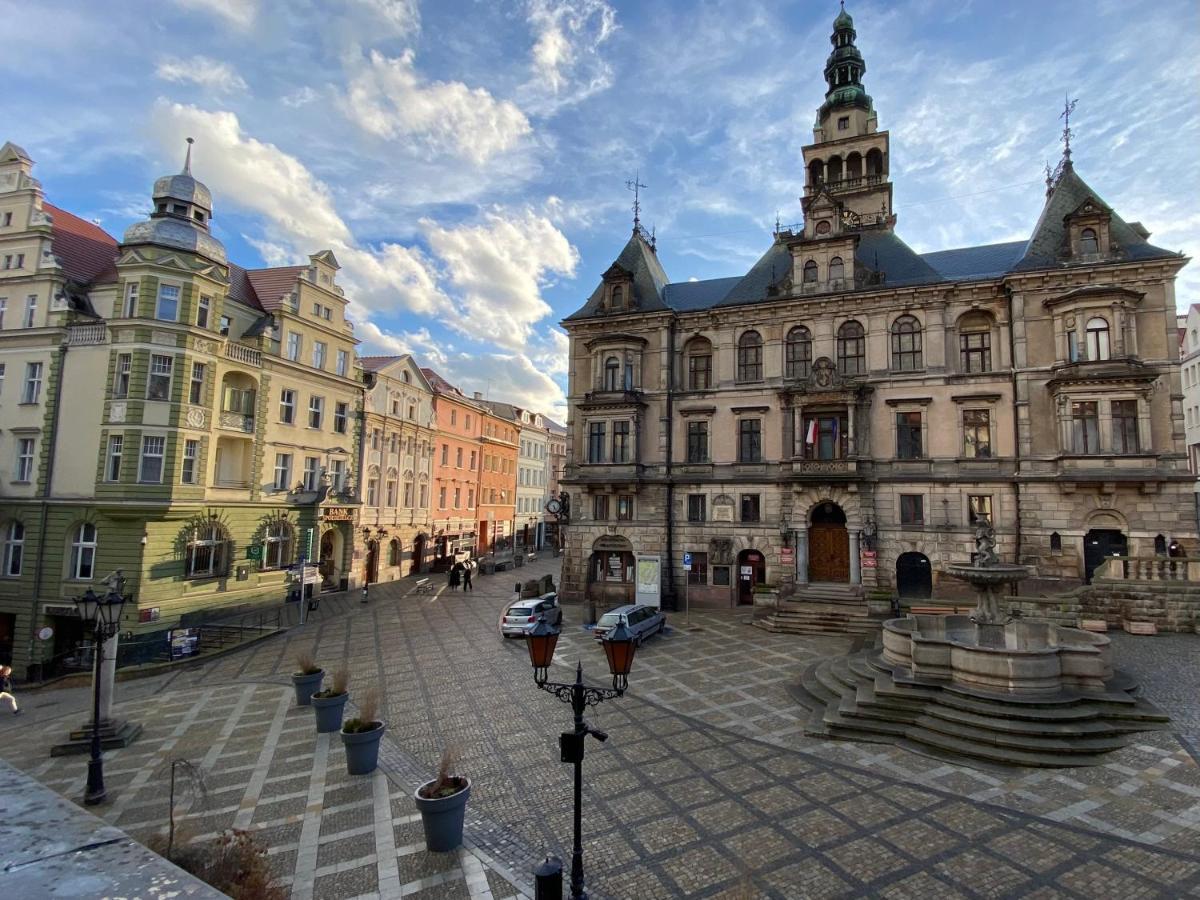 Apartament Przy Ratuszu Kłodzko Esterno foto