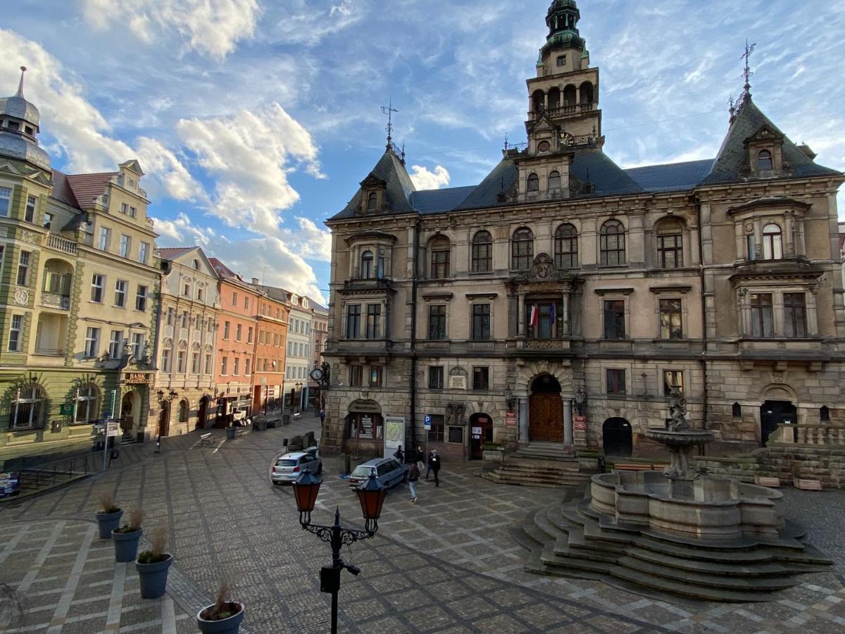 Apartament Przy Ratuszu Kłodzko Esterno foto