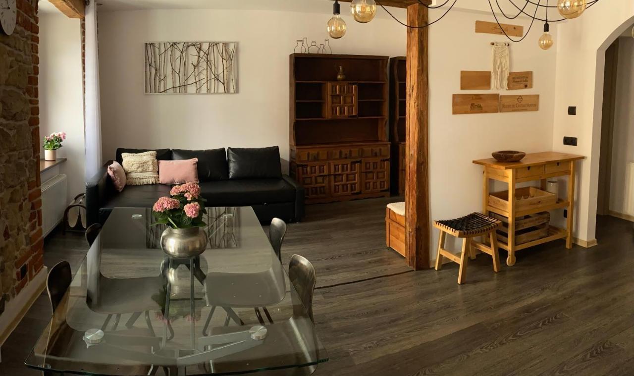 Apartament Przy Ratuszu Kłodzko Esterno foto