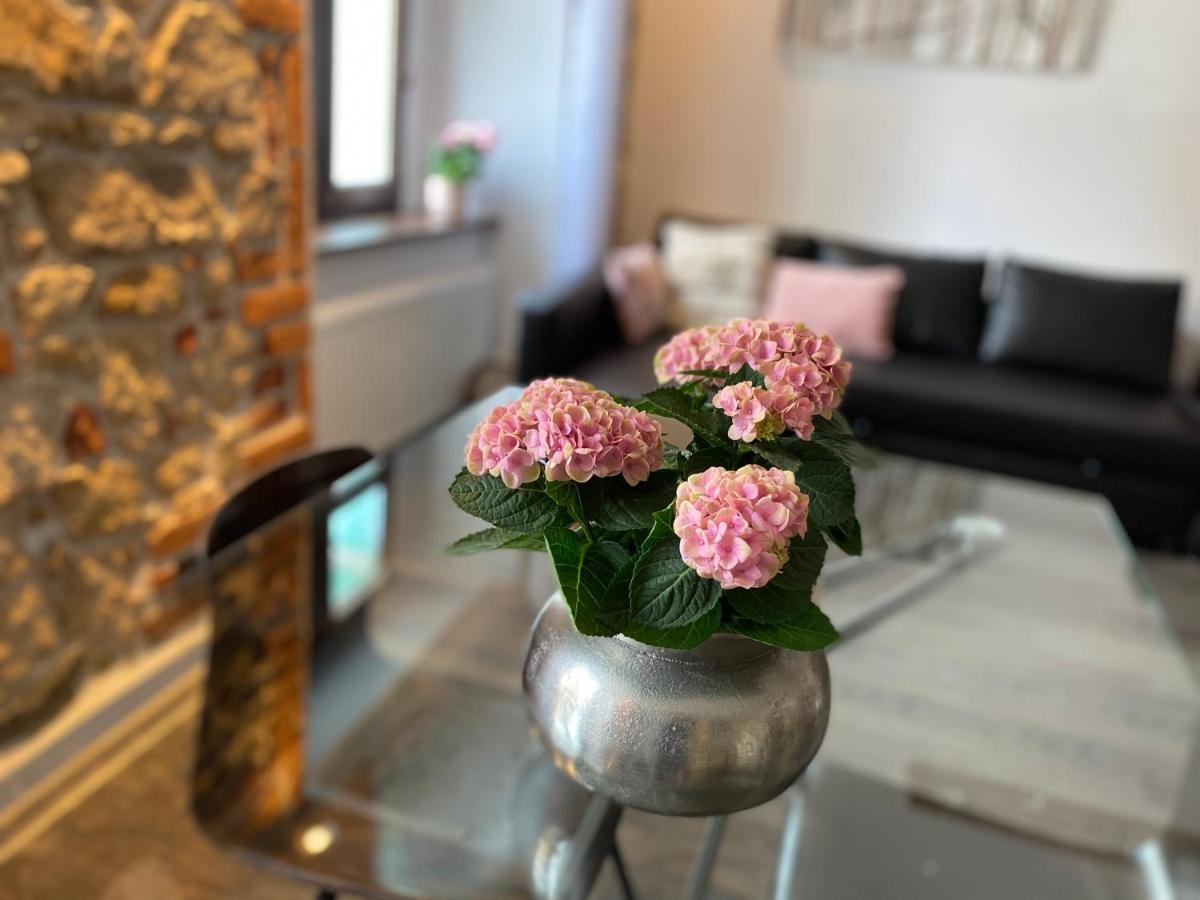 Apartament Przy Ratuszu Kłodzko Esterno foto