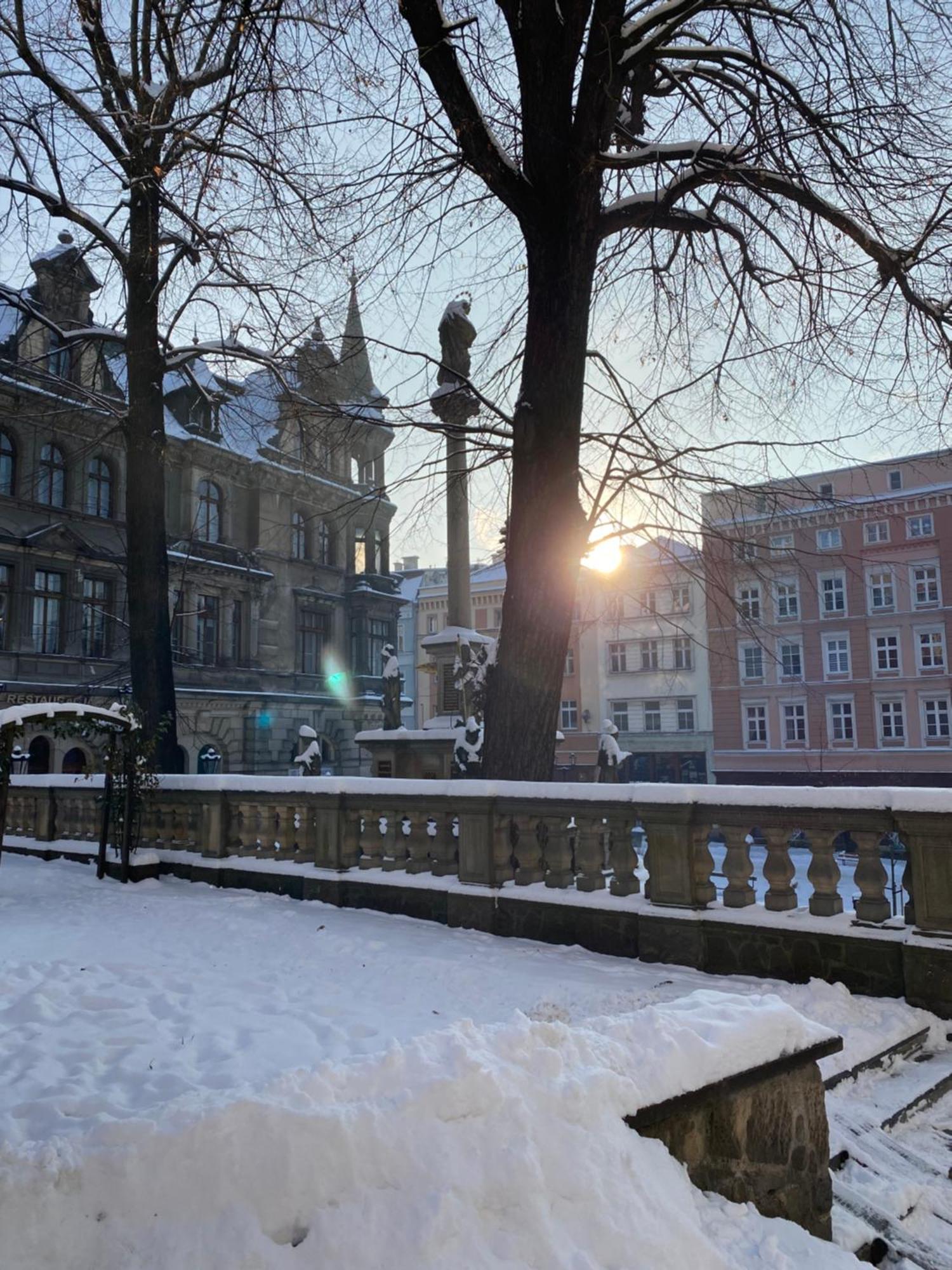 Apartament Przy Ratuszu Kłodzko Esterno foto