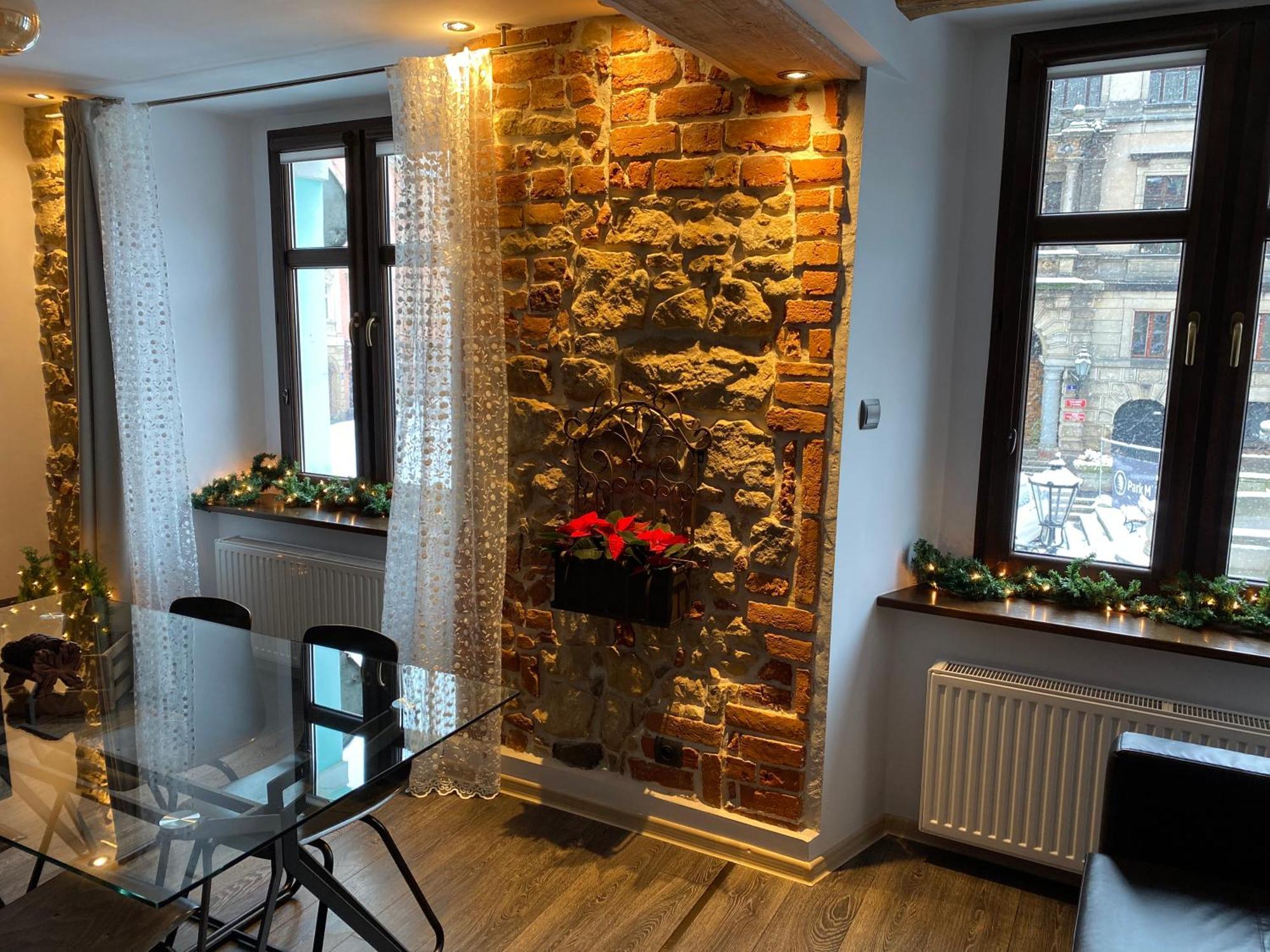 Apartament Przy Ratuszu Kłodzko Esterno foto