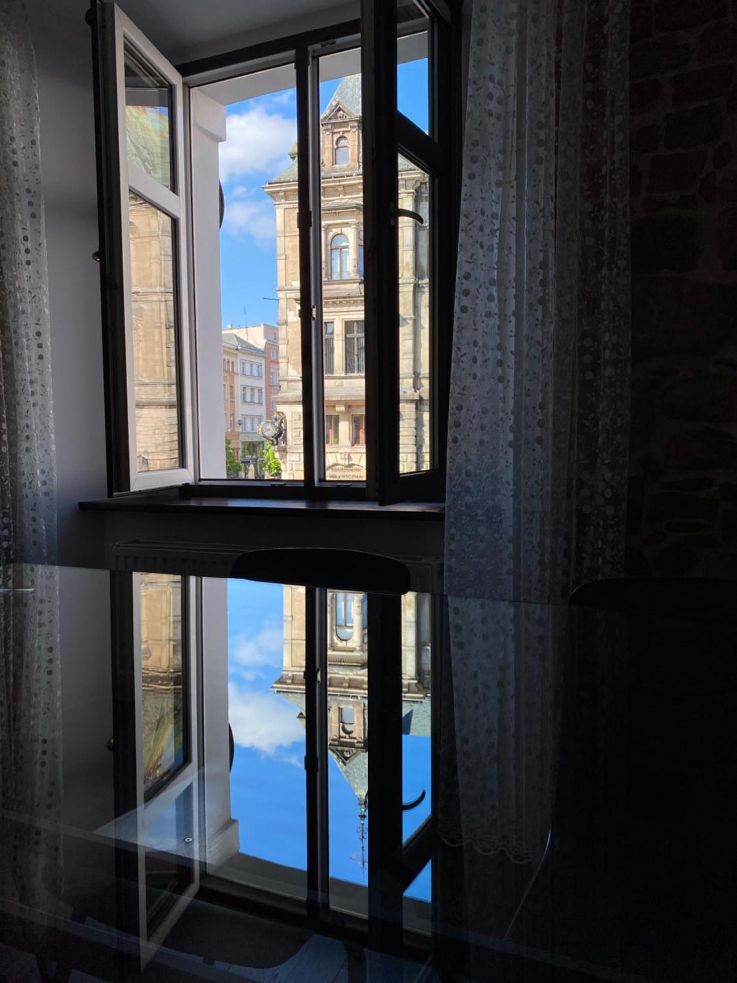 Apartament Przy Ratuszu Kłodzko Esterno foto